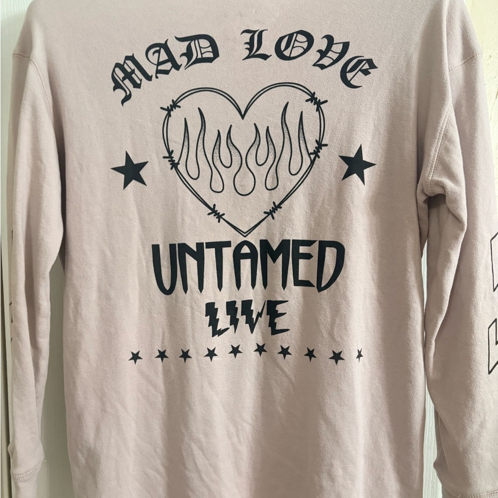 Chaser Hoodie Mad Love Untamed Live Valentine 💘 NWOT